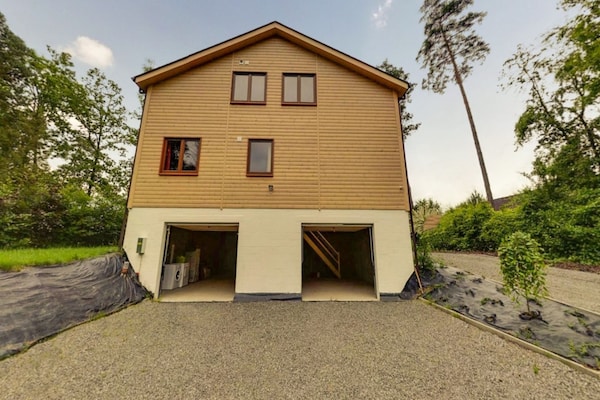 Foto van Luxe chalet met sauna in het bos - Vakantiehuis in Barvaux - ExteriorSummer
