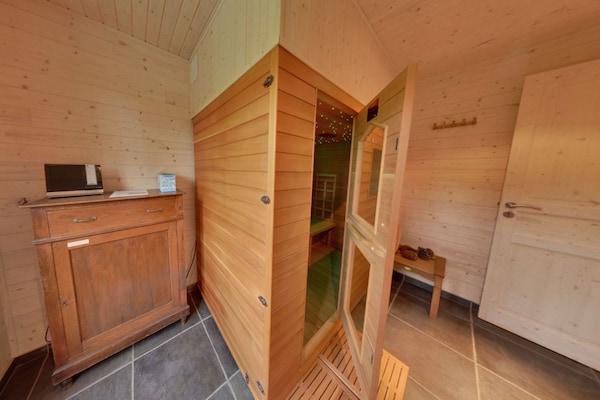 Foto van Luxe chalet met sauna in het bos - Vakantiehuis in Barvaux - Sauna