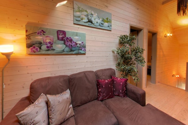 Foto van Luxe chalet met sauna in het bos nabij - Vakantiehuis in Barvaux - LivingRoom