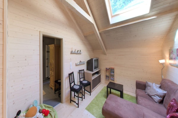 Foto van Luxe chalet met sauna in het bos nabij - Vakantiehuis in Barvaux - LivingRoom