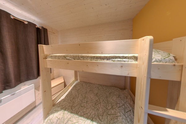 Foto van Luxe chalet met sauna in het bos nabij Durbuy - Vakantiehuis in Barvaux - BedRoom