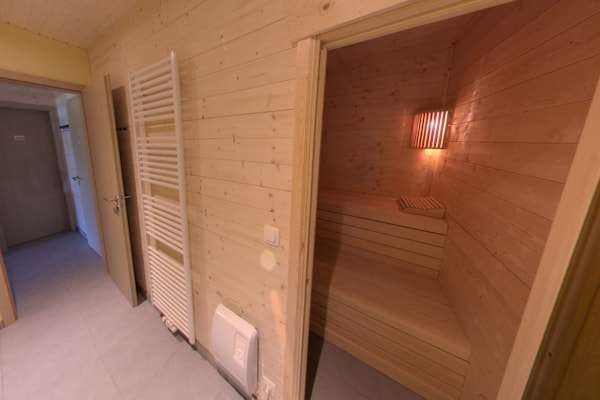 Foto van Luxe chalet met sauna in het bos nabij Durbuy - Vakantiehuis in Barvaux - Sauna