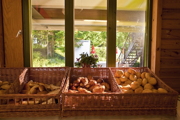 Foto van Gezellig chalet met panoramisch uitzicht - Vakantiehuis in Dochamps - ParkFacilities