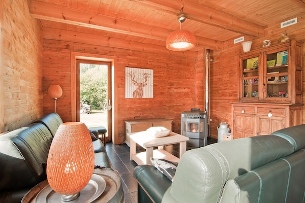 Foto van Villa in Freyneux met tuin - Vakantiehuis in Freyneux - LivingRoom