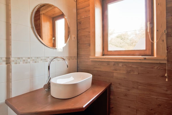 Foto van Villa in Freyneux met tuin - Vakantiehuis in Freyneux - BathRoom