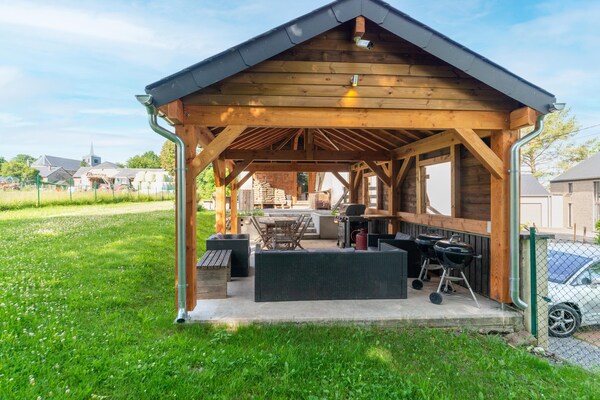 Foto van Villa in Freyneux met tuin - Vakantiehuis in Freyneux - TerraceBalcony