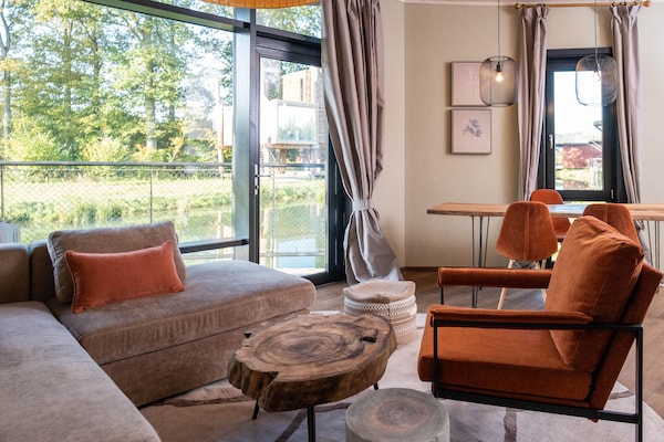 Foto van Luxe natuurontsnapping - Vakantiehuis in Antoing - LivingRoom