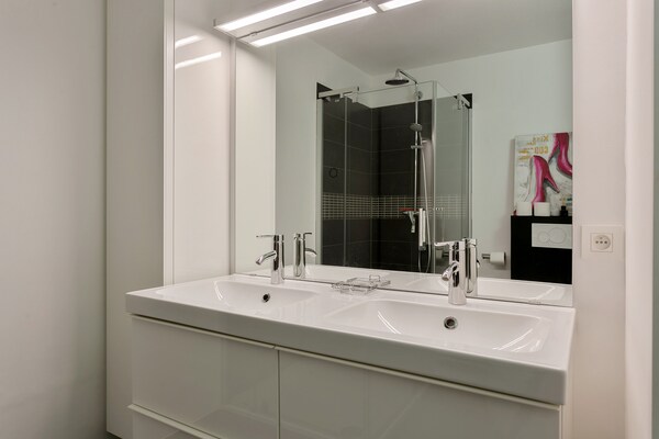 Foto van Appartement in Blankenberge met zeezicht - Vakantiehuis in BLANKENBERGE - BathRoom