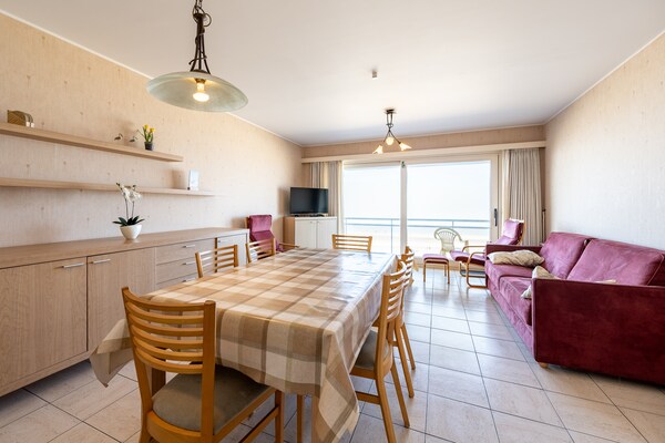 Foto van Appartement in Blankenberge met zeezicht - Vakantiehuis in Blankenberge - DiningRoom
