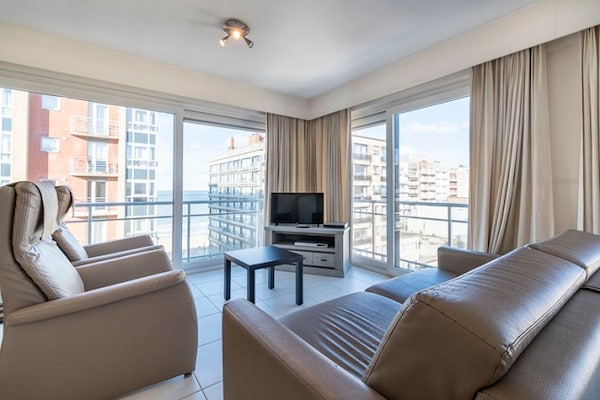 Foto van Appartement in Middelkerke met Zeezicht - Vakantiehuis in MIDDELKERKE - LivingRoom