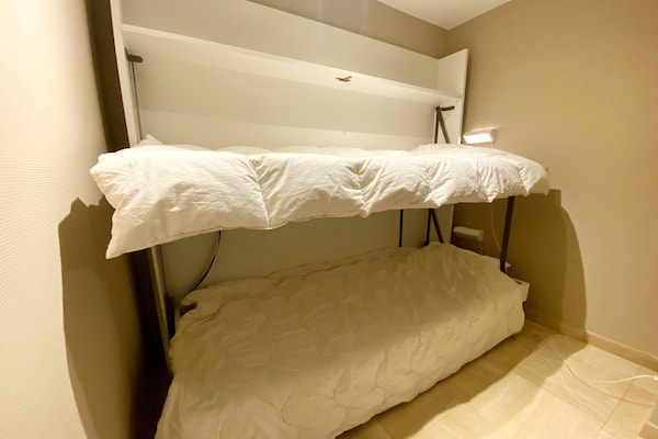 Foto van Appartement in Nieuwpoort in de buurt van het strand - BedRoom