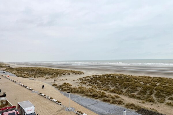 Foto van Appartement in Nieuwpoort met uitzicht op zee - Vakantiehuis in Nieuwpoort - AreaSummer1KM