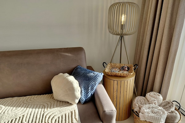 Foto van Luxe appartement met zwembad & parking - Vakantiehuis in Nieuwpoort - LivingRoom
