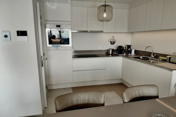 Foto van Luxe appartement met zwembad & parking - Vakantiehuis in Nieuwpoort - Kitchen