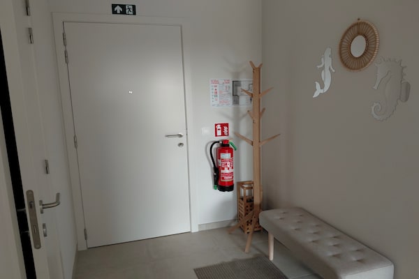 Foto van Luxe appartement met zwembad & parking - Vakantiehuis in Nieuwpoort - HallReception