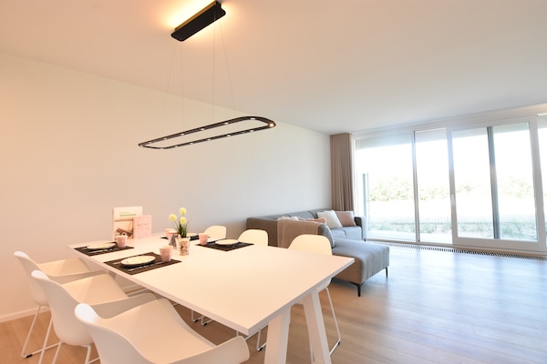 Foto van Heldere kustvakantie voor gezinnen - Vakantiehuis in De Panne - DiningRoom