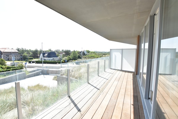Foto van Heldere kustvakantie voor gezinnen - Vakantiehuis in De Panne - TerraceBalcony