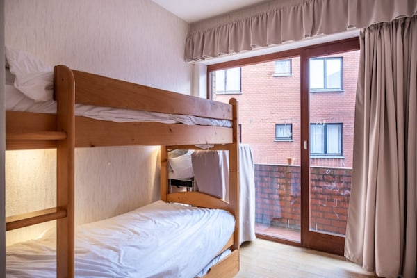 Foto van Appartement in België 50m van de zee - Vakantiehuis in Koksijde - BedRoom