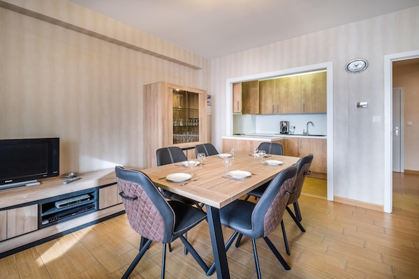 Foto van Appartement in België 50m van de zee - Vakantiehuis in Koksijde - DiningRoom