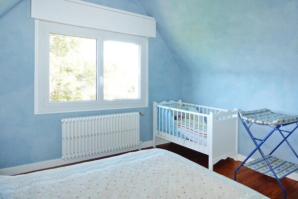 Foto van Vakantiehuis bij Brehat met zeezicht - Vakantiehuis in Ploubazlanec - BedRoom