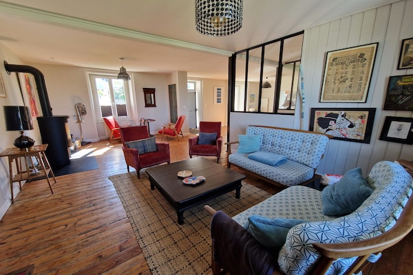Foto van Vakantiehuis in Locquirec bij zandstrand - Vakantiehuis in Locquirec - LivingRoom