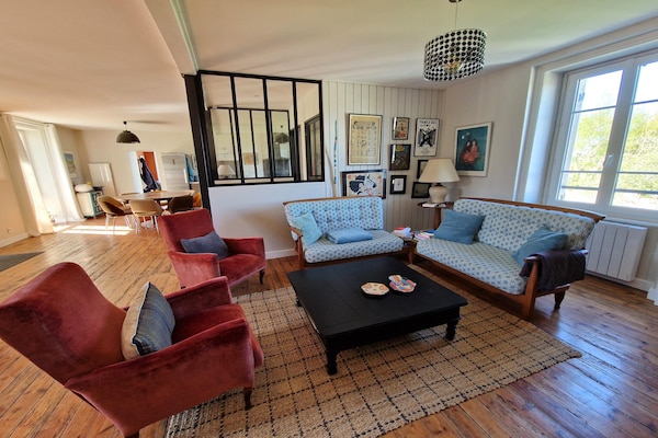 Foto van Vakantiehuis in Locquirec bij zandstrand - Vakantiehuis in Locquirec - LivingRoom