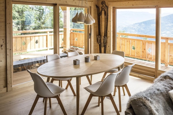 Foto van Chalet in Les Masses met tuin - Vakantiehuis in Les Masses - DiningRoom
