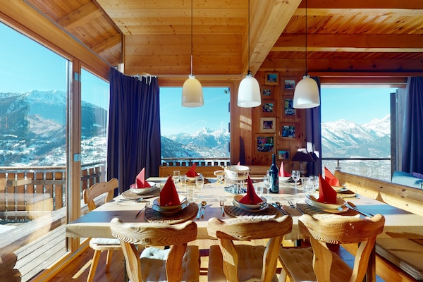 Foto van Chalet in Veysonnaz met zwembad - Vakantiehuis in Veysonnaz - DiningRoom