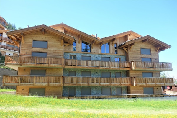 Foto van Appartement in Veysonnaz bij de skibaan - Vakantiehuis in Veysonnaz - ExteriorSummer
