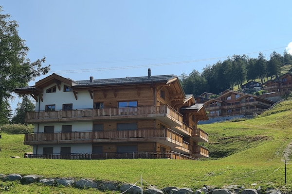 Foto van Appartement in Veysonnaz bij de skibaan - Vakantiehuis in Veysonnaz - ExteriorSummer