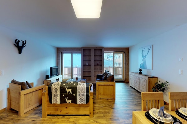 Foto van Appartement met uitzicht op de bergen in Veysonnaz - LivingRoom