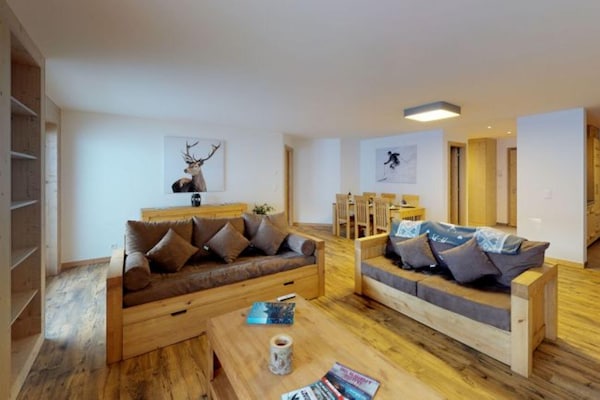 Foto van Appartement met uitzicht op de bergen in Veysonnaz - LivingRoom