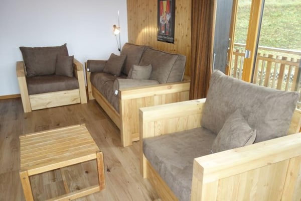 Foto van Appartement met uitzicht op de bergen in Veysonnaz - LivingRoom