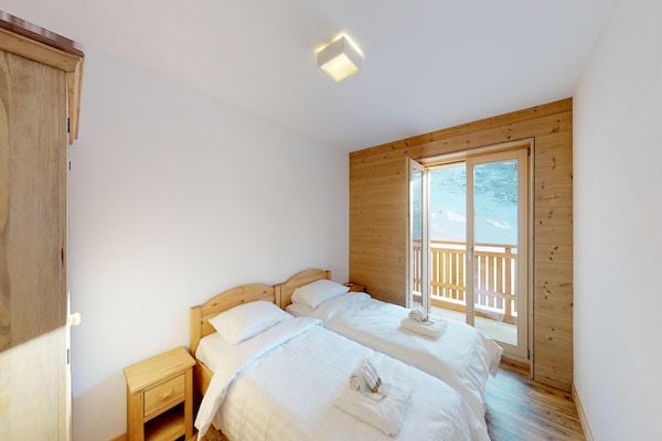 Foto van Appartement met uitzicht op de bergen in Veysonnaz - BedRoom