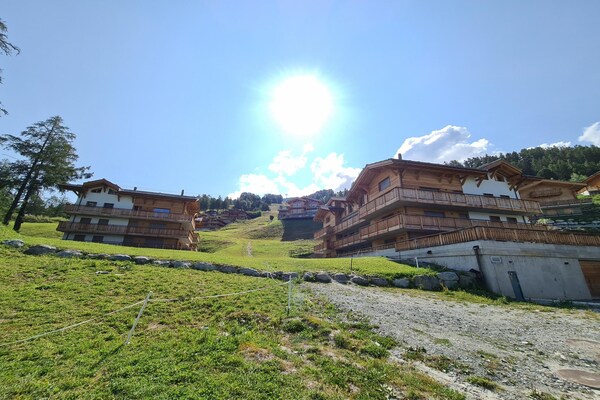 Foto van Appartement Veysonnaz bij Skiliften - Vakantiehuis in Veysonnaz - AreaSummer1KM