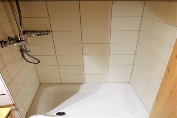 Foto van Luxe appartement met betaalde sauna - Vakantiehuis in Haute-Nendaz - BathRoom