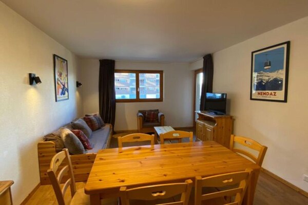Foto van Luxe appartement met betaalde sauna - Vakantiehuis in Haute-Nendaz - DiningRoom