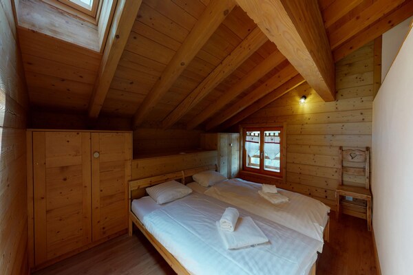 Foto van Chalet Nendaz Ski-In/Ski-Out Prarion - Vakantiehuis in Haute-Nendaz - BedRoom