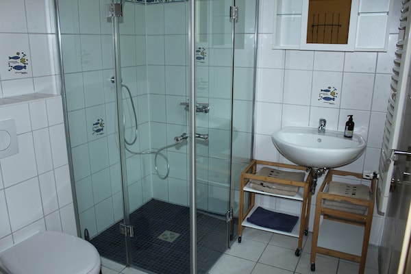Foto van Bungalow in Börgerende-Rethwisch met sauna - Vakantiehuis in Börgerende-Rethwisch - BathRoom