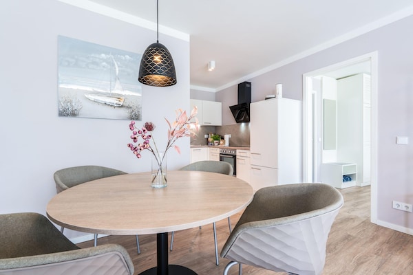 Foto van Deluxe Baltische verblijf voor 6 personen - Vakantiehuis in Travemünde - DiningRoom