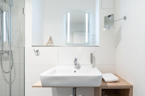 Foto van Deluxe Baltische verblijf voor 6 personen - Vakantiehuis in Travemünde - BathRoom