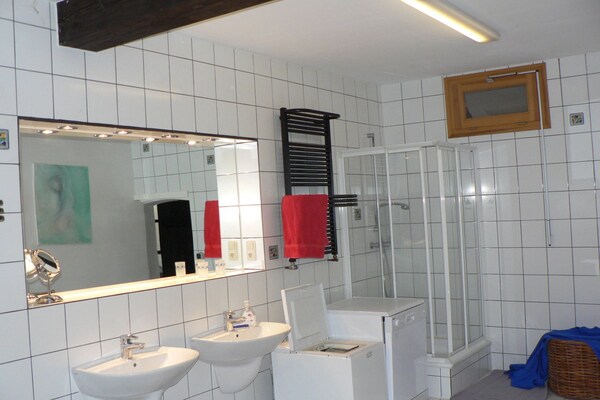 Foto van Etsch Living Gallery - Vakantiehuis in Kabelhorst-Schwienkuhl - Untagged
