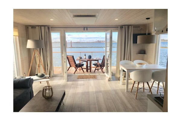 Foto van 2-slaapkamer woonboot - Vakantiehuis in Grossenbrode - Untagged