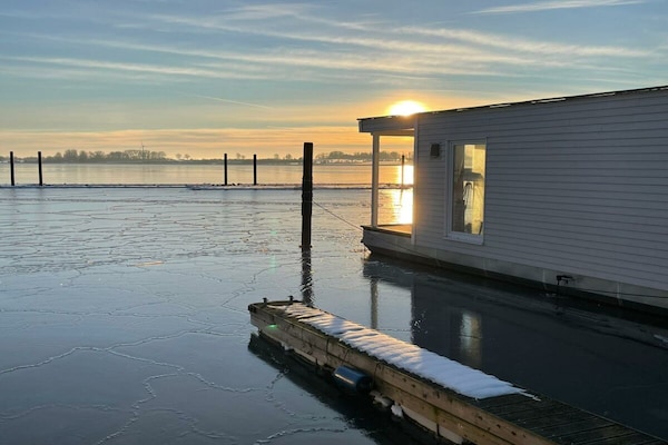 Foto van 2-slaapkamer woonboot - Vakantiehuis in Grossenbrode - Untagged