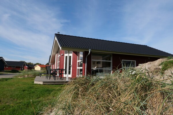 Foto van 6-gasten Scandinavische kustverblijf - Vakantiehuis in Großenbrode - ExteriorSummer