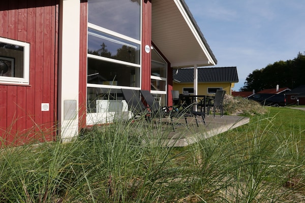 Foto van 6-gasten Scandinavische kustverblijf - Vakantiehuis in Großenbrode - TerraceBalcony