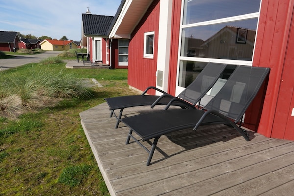 Foto van 6-gasten Scandinavische kustverblijf - Vakantiehuis in Großenbrode - TerraceBalcony