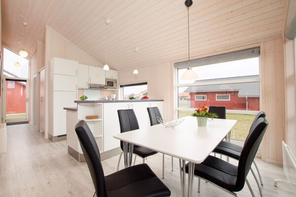 Foto van Familieverblijf voor 6 in Großenbrode - Vakantiehuis in Großenbrode - DiningRoom