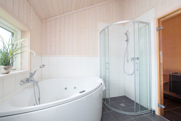 Foto van Familievakantie aan het Baltische strand - Vakantiehuis in Großenbrode - BathRoom