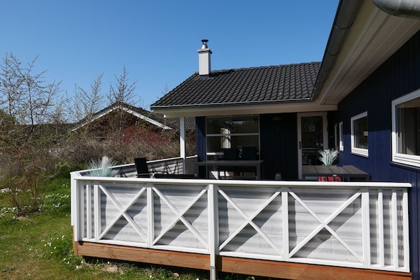 Foto van Deluxe Coastal Lodge met sauna - Vakantiehuis in Großenbrode - terrace